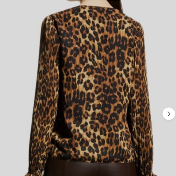 Milly Greer Leopard Blouse NWOT - Picture 2 of 8